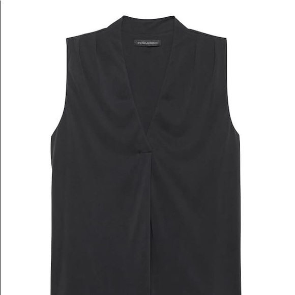 Banana Republic Tops - ✨ SALE ‼️ BANANA REPUBLIC | Black Top